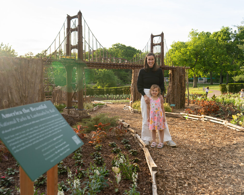 America_the_Beautiful-Golder_Gate_Bridge-001