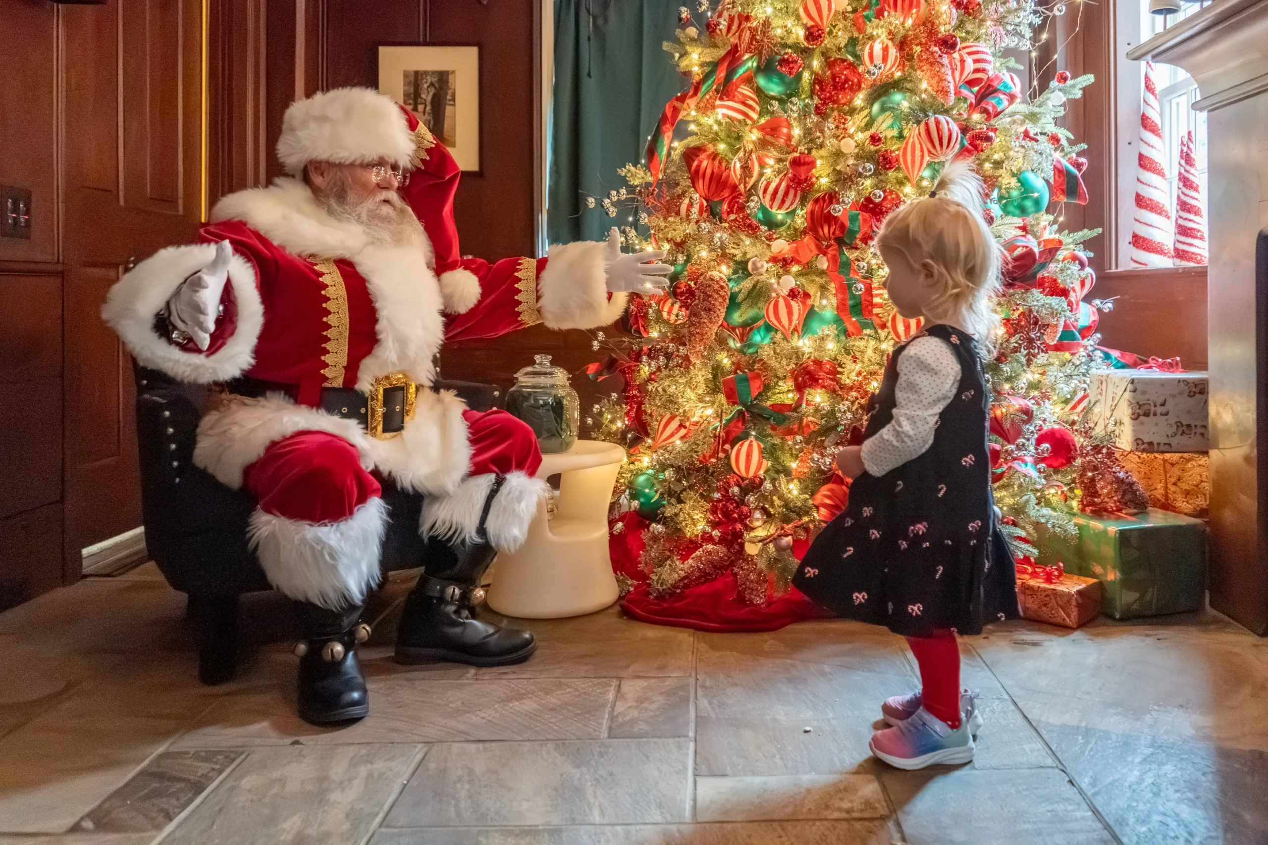 Visits with Santa_DSC2481
