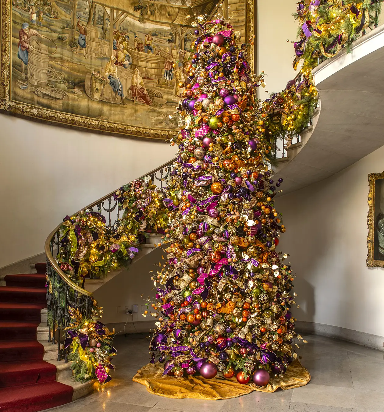 cheekwood entrance foyer_tree_cropped_ek